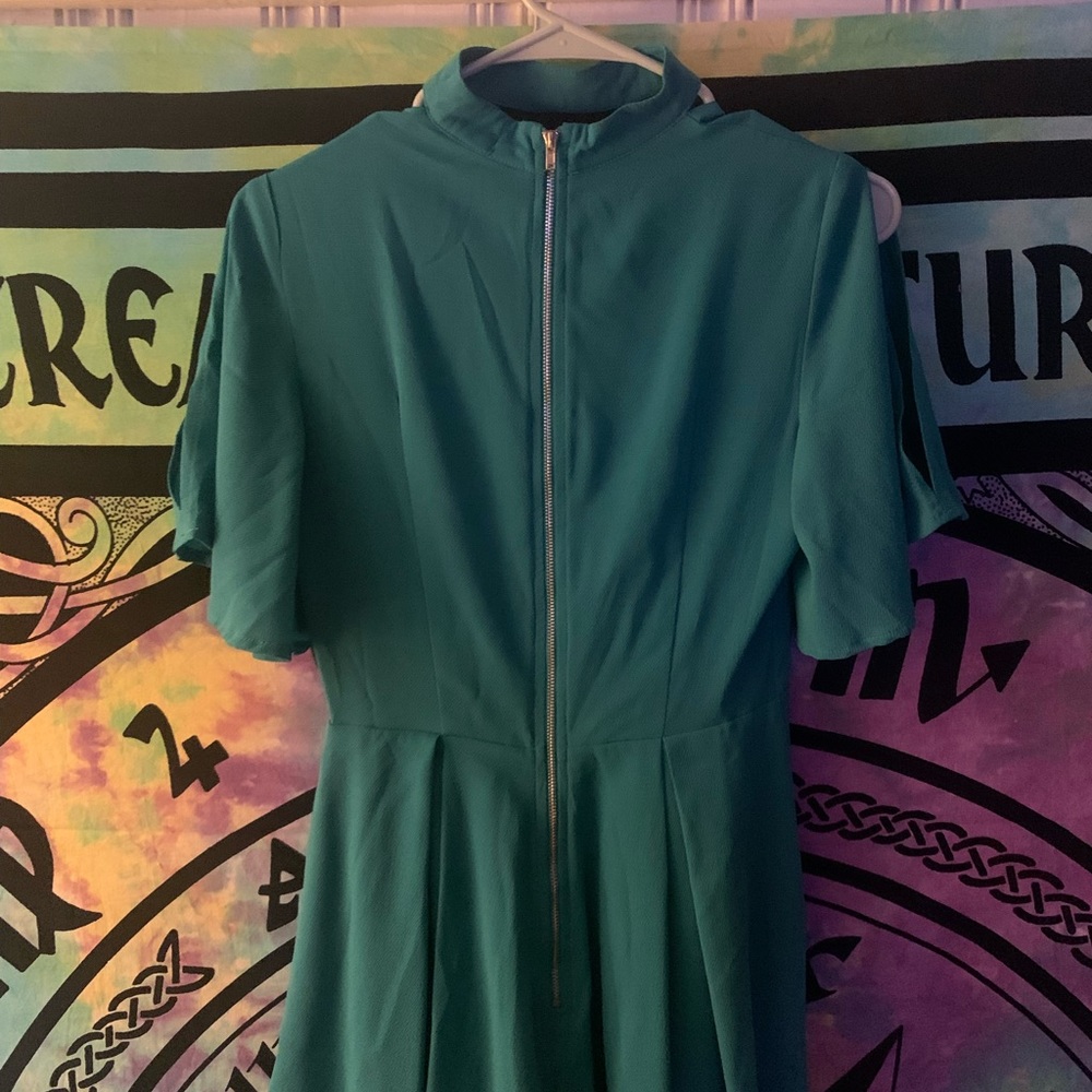 Romper - Picture 2 of 3
